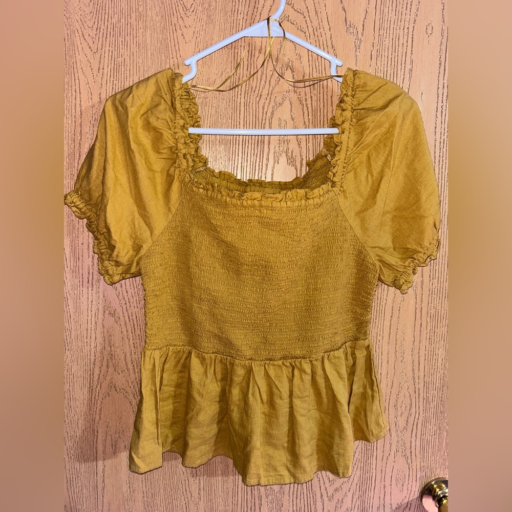 Old Navy mustard yellow peplum top